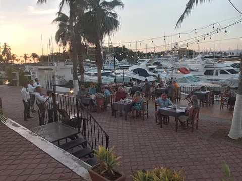 Restaurante Mediterraneo image 1