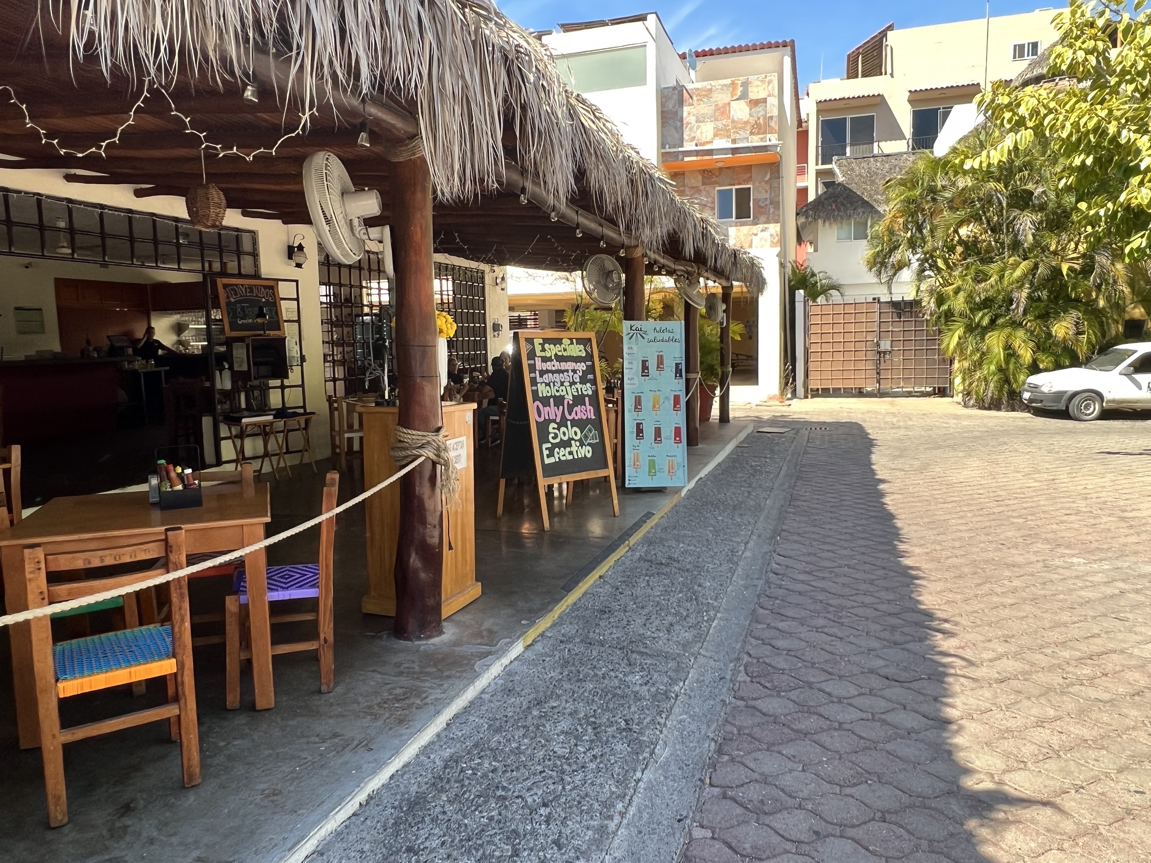Mariscos 8 Tostadas Nuevo Vallarta image 4