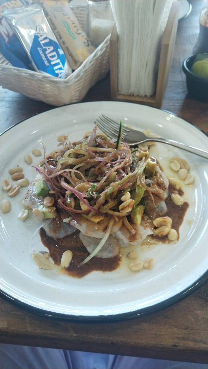 La Tuna Roja image 9