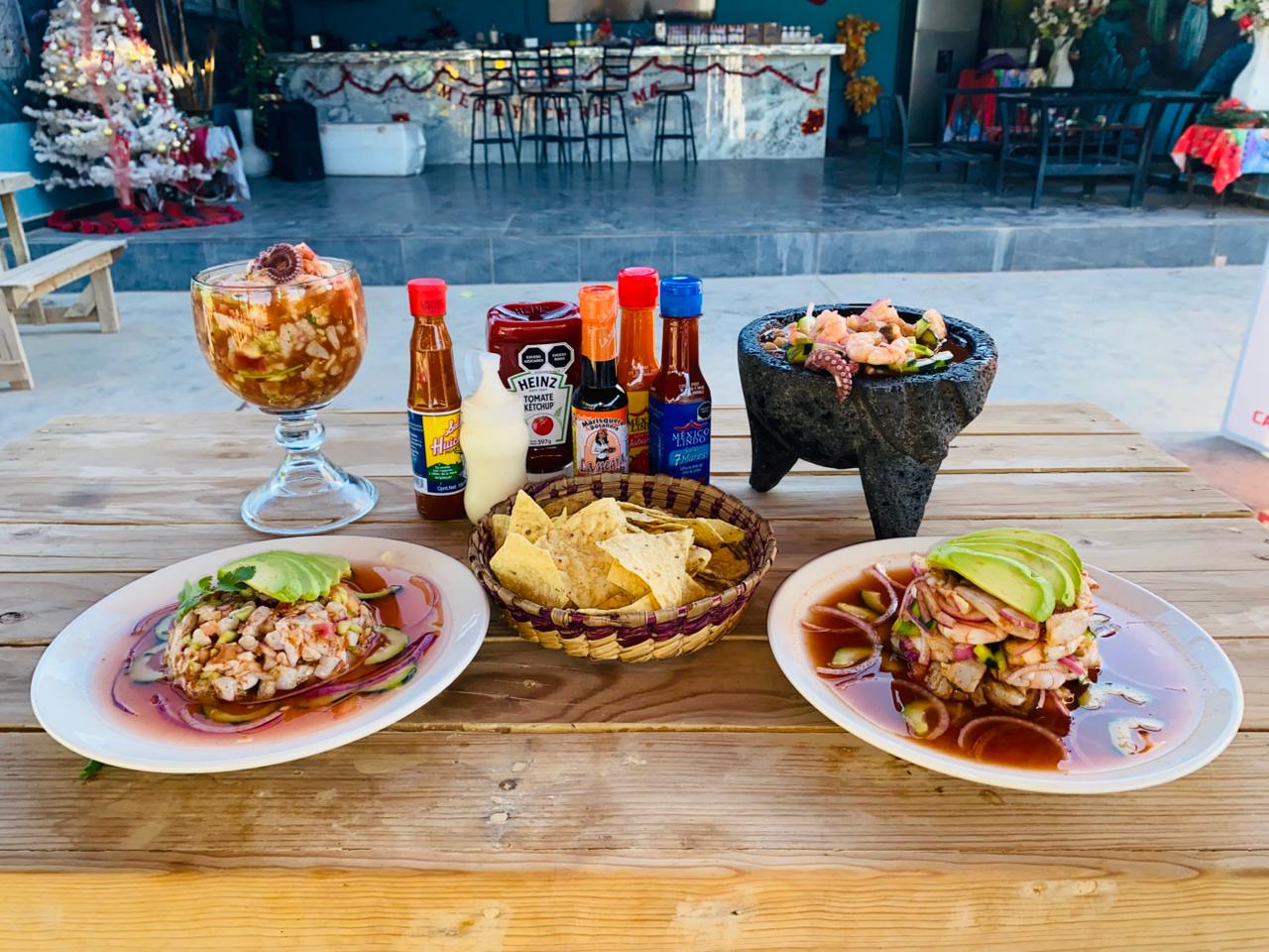 Mariscos "EL COMPADRE" image 2