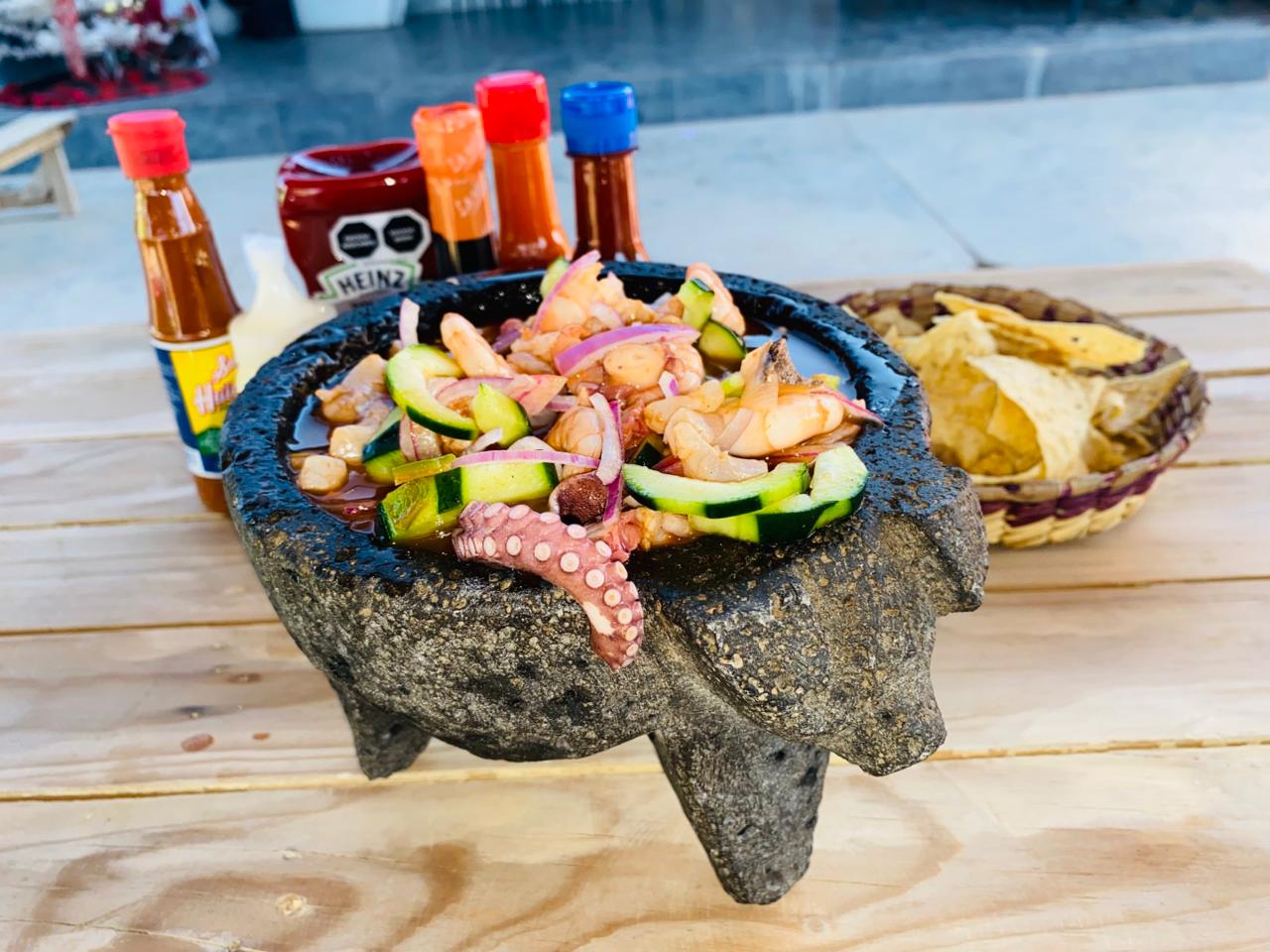 Mariscos "EL COMPADRE" image 3