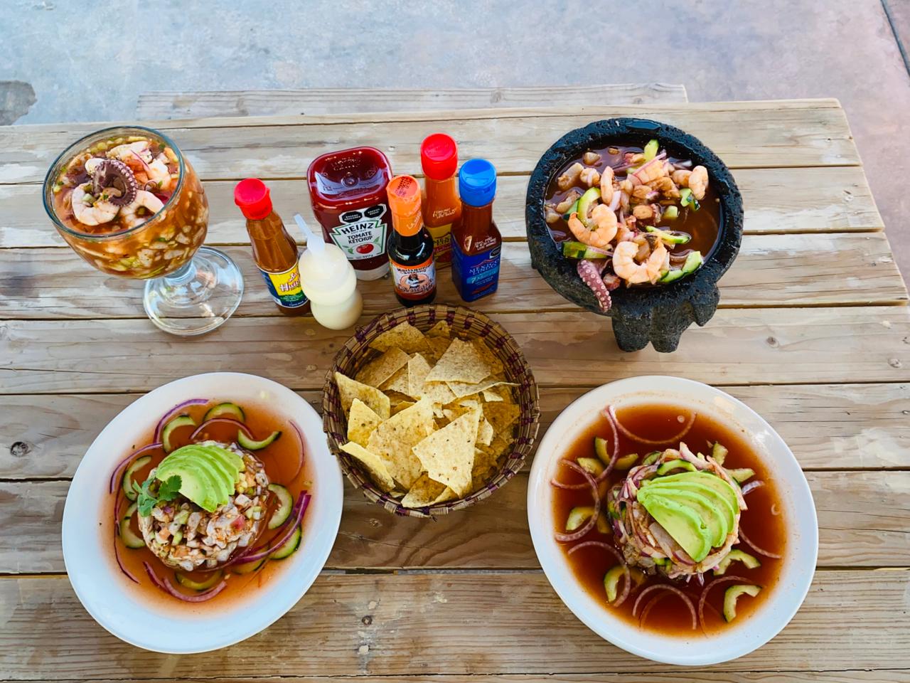 Mariscos "EL COMPADRE" image 4