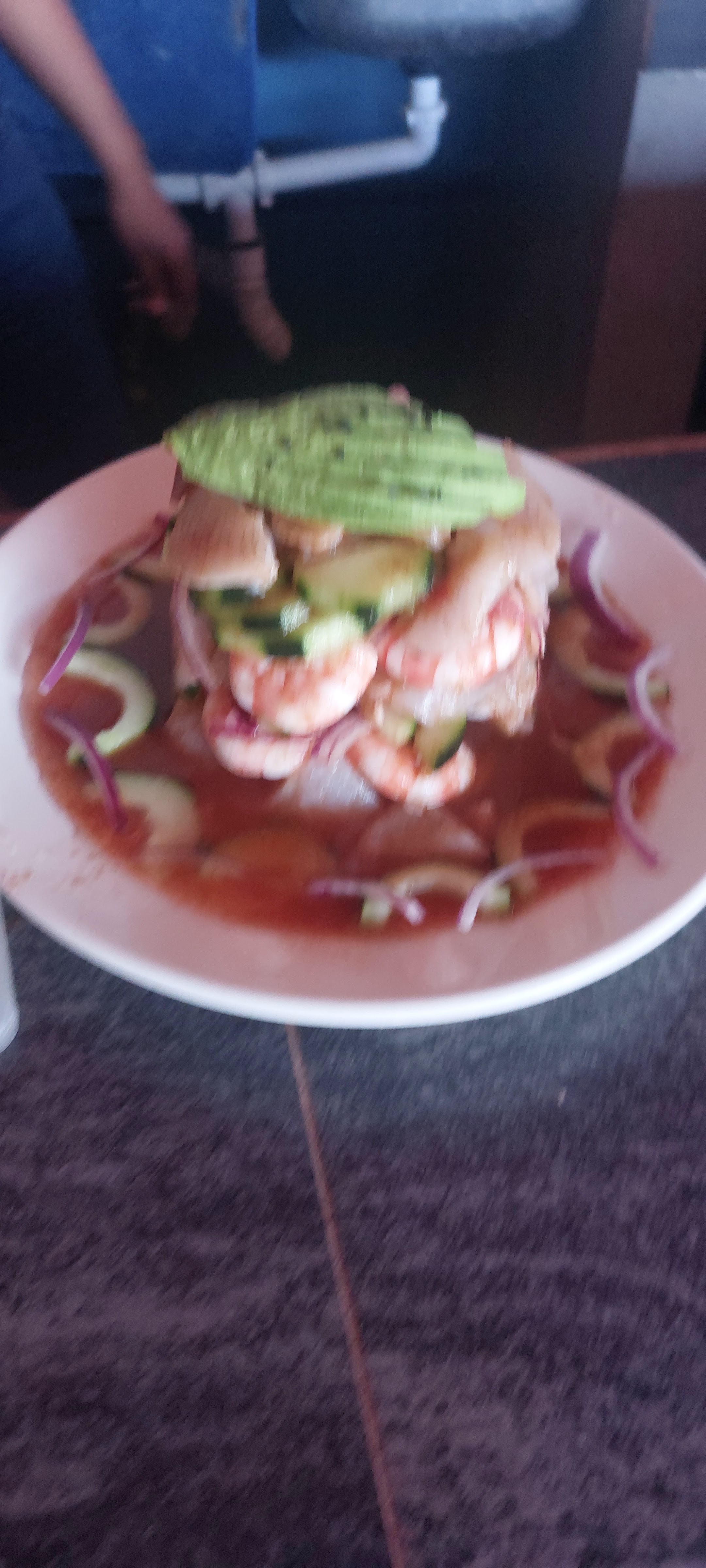 Mariscos "EL COMPADRE" image 10