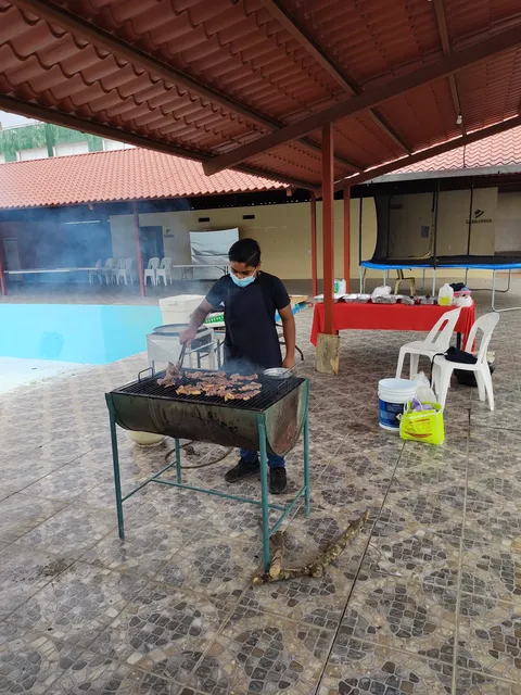 EL ASADERO DE CORTES image 8