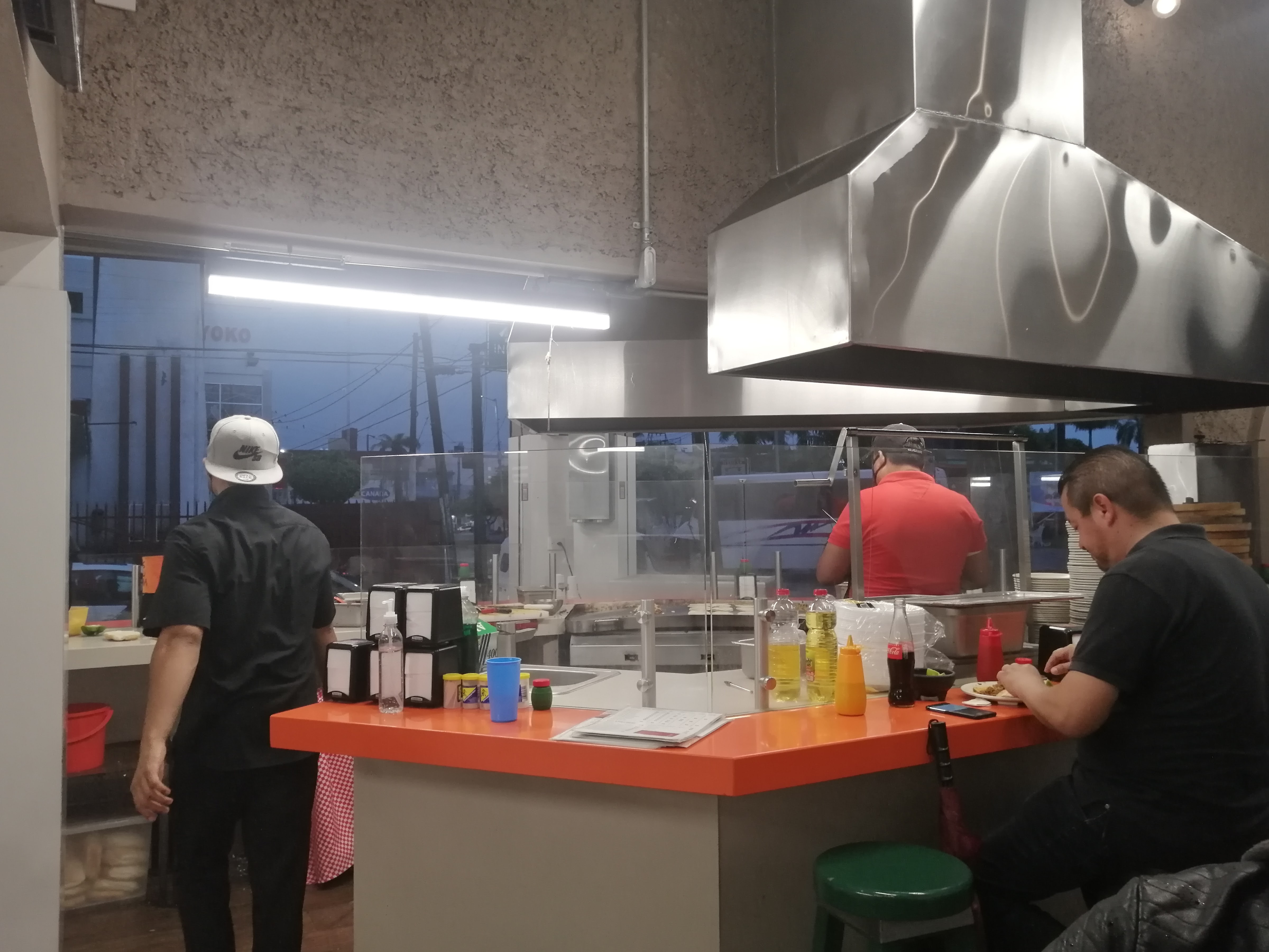 Paco's Tacos image 9