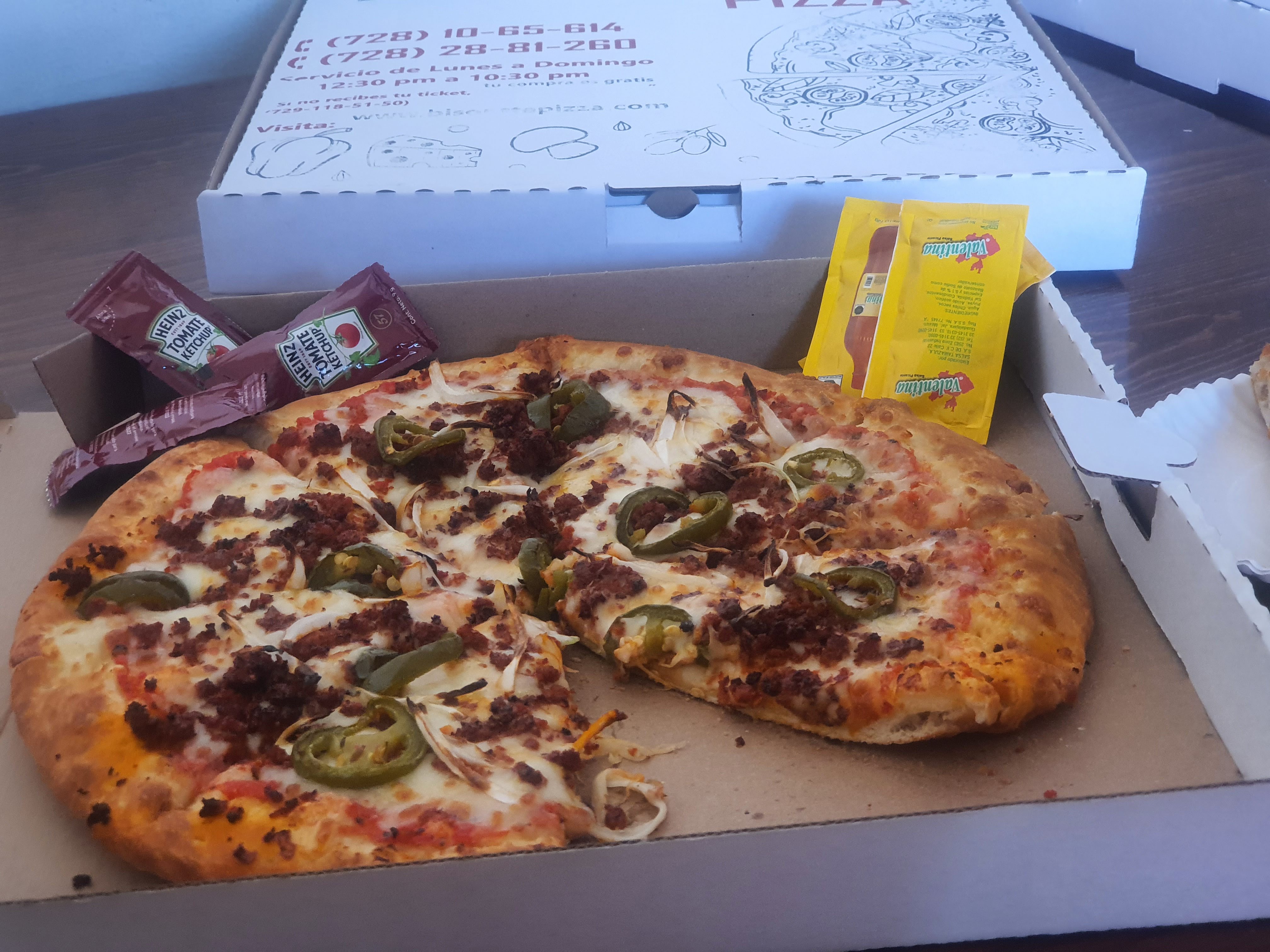 Bisontte Pizza image 1