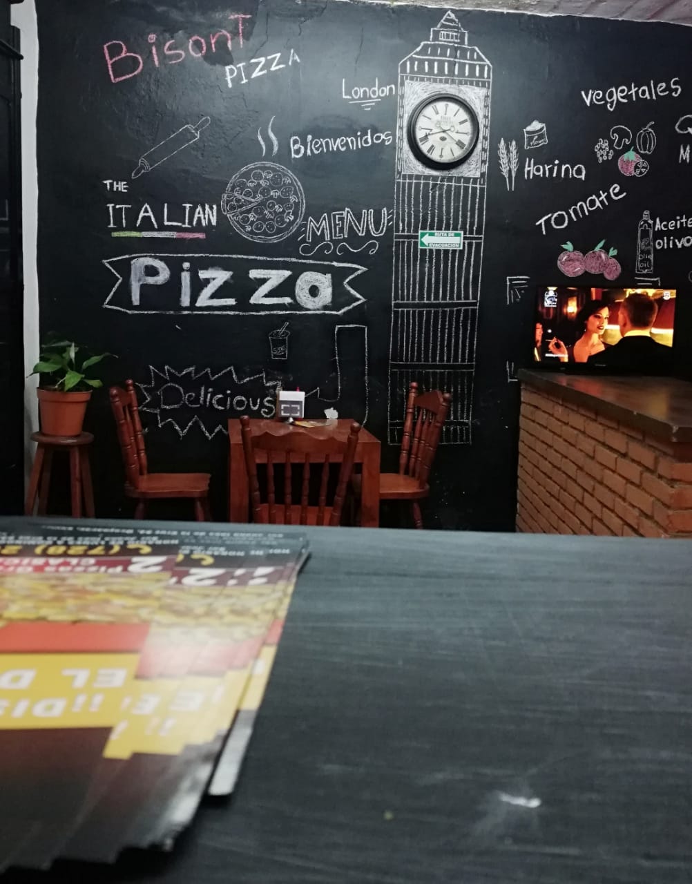 Bisontte Pizza image 3