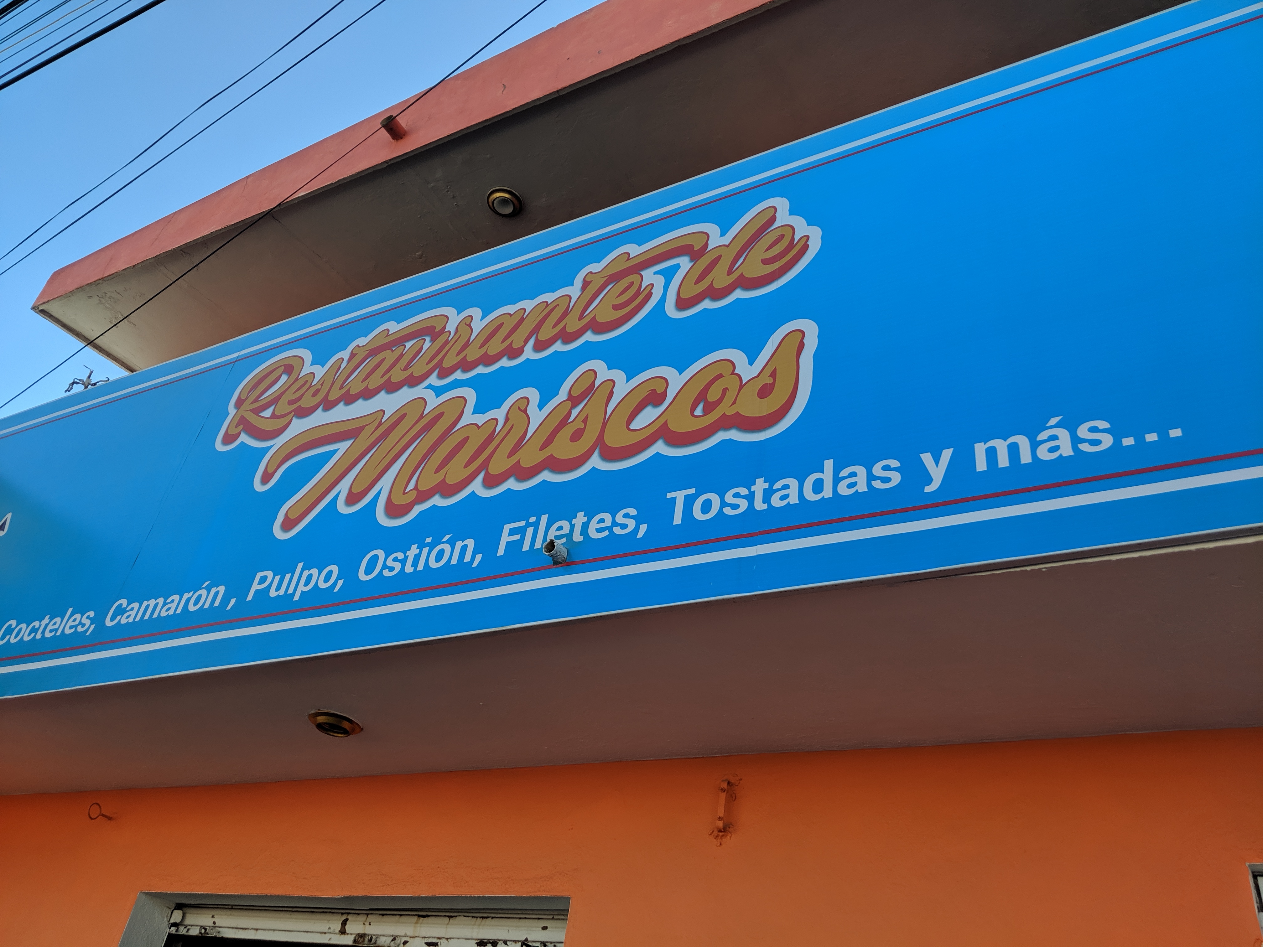 Restaurante de mariscos "El varadero" image 2