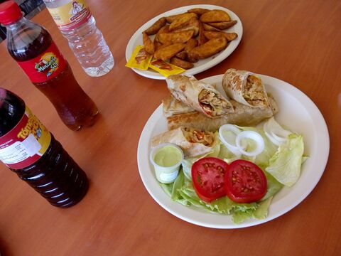 Restaurante Pollo Feliz image 5