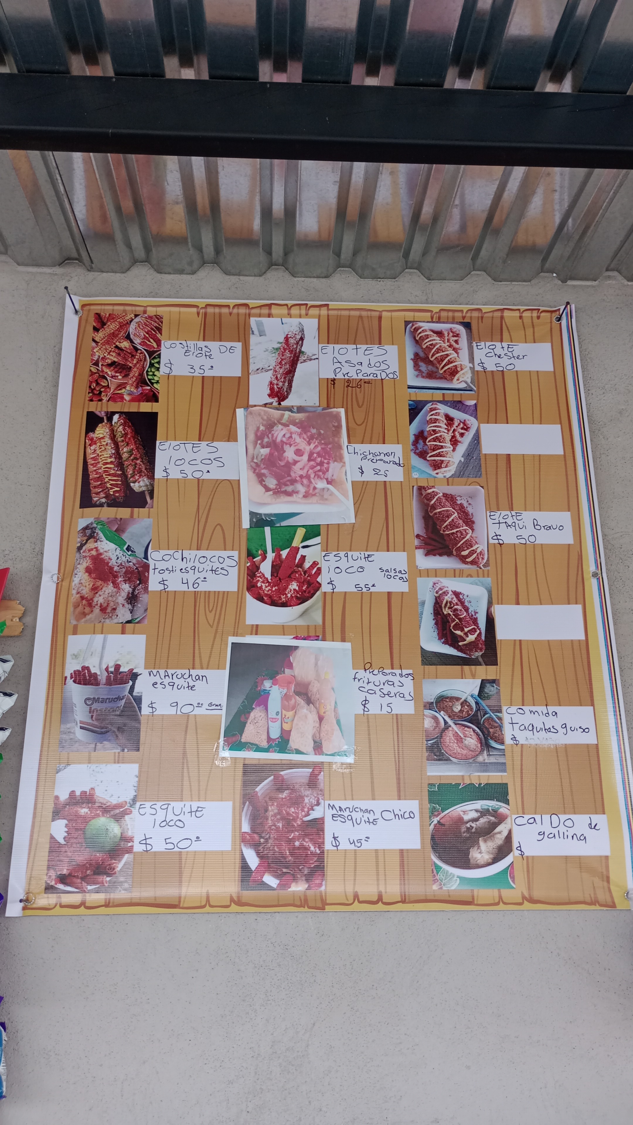 MOLE DE OLLA COMIDA Y ELOTES EL CAMARÓN EL image 2