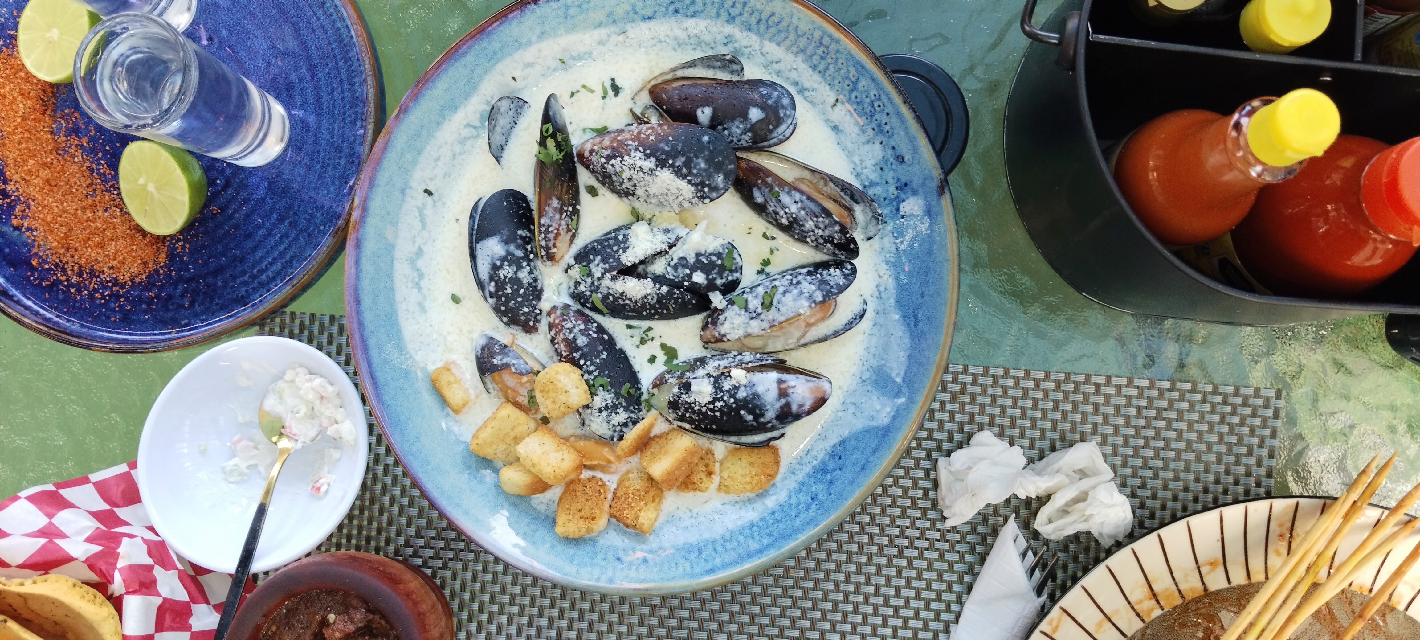 Marisquería Garage image 7