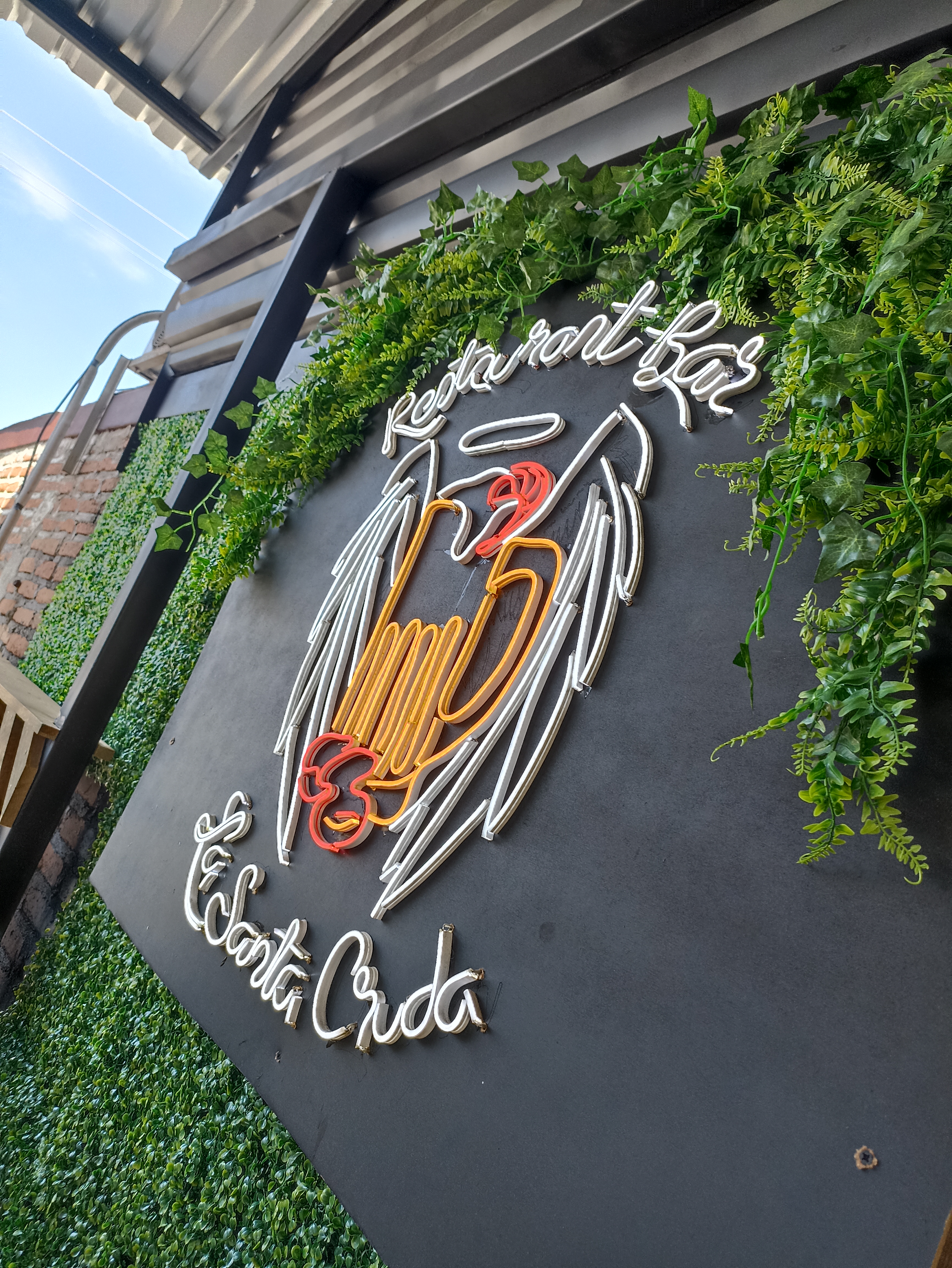 La Santa Cruda image 7