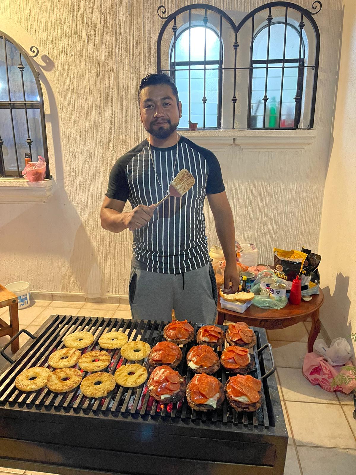 Hamburguesas Al Carbón La Rocka image 6