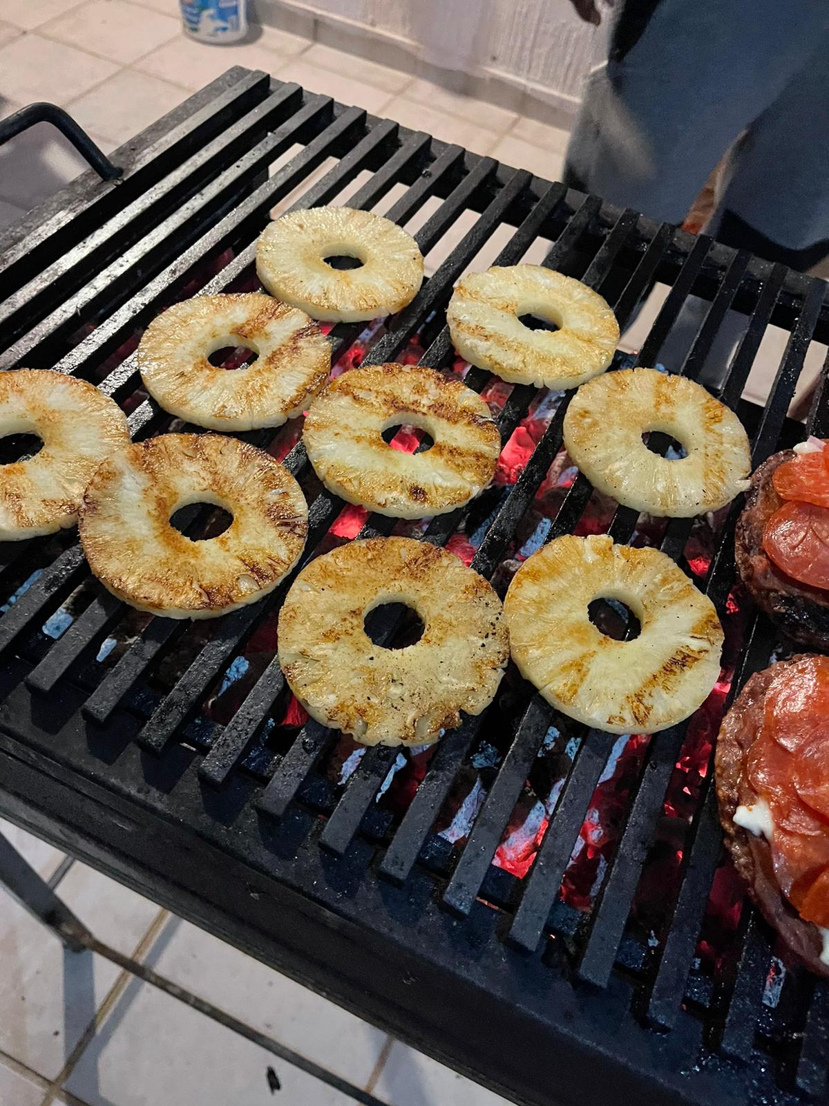 Hamburguesas Al Carbón La Rocka image 10