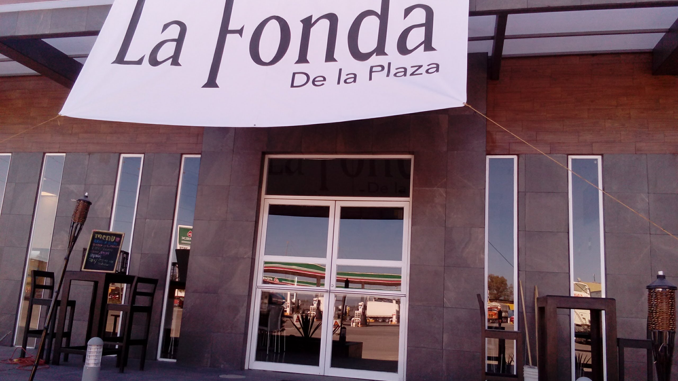 LA FONDA de la Plaza image 8