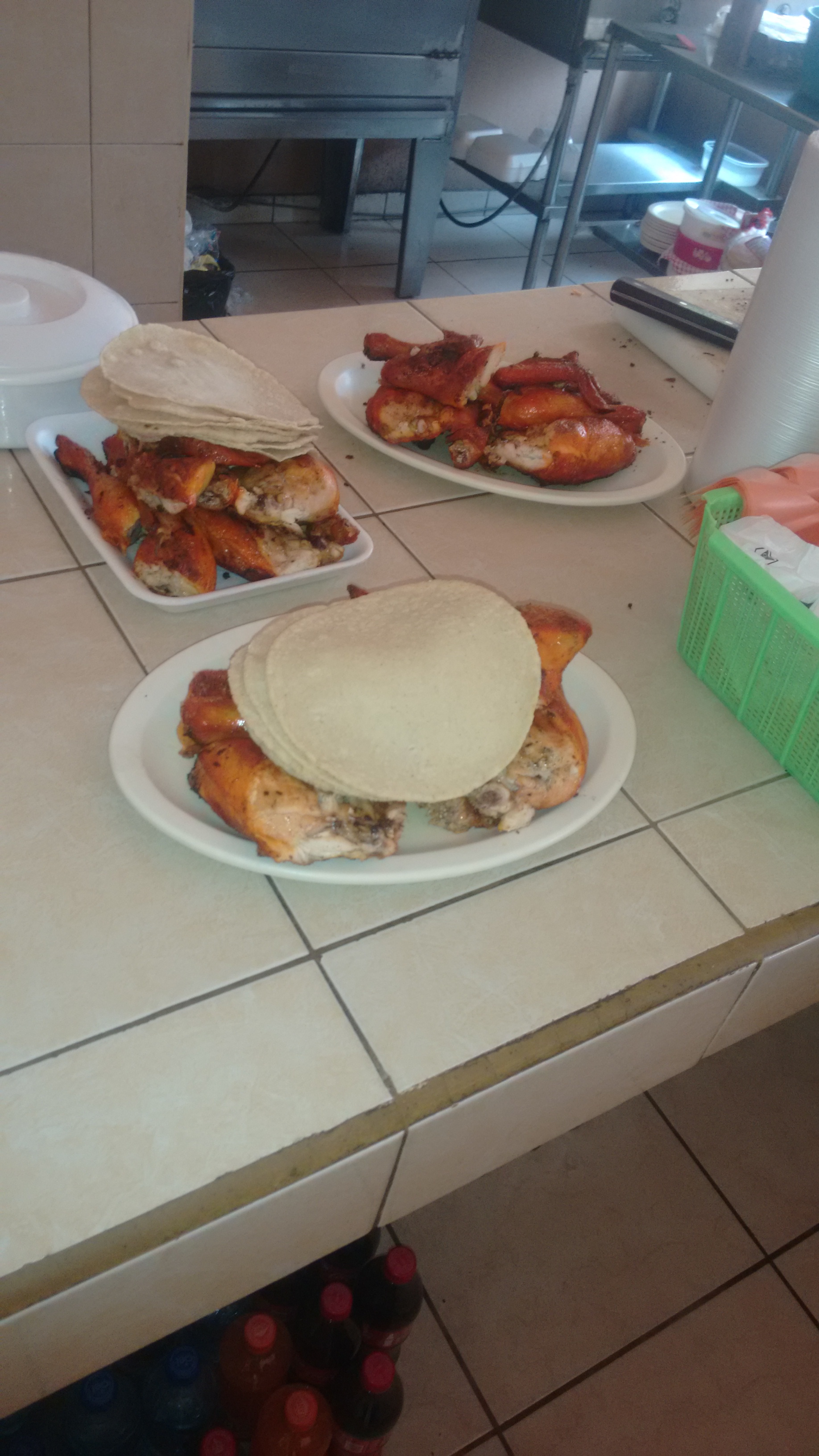 Pollo Feliz Restaurant image 3