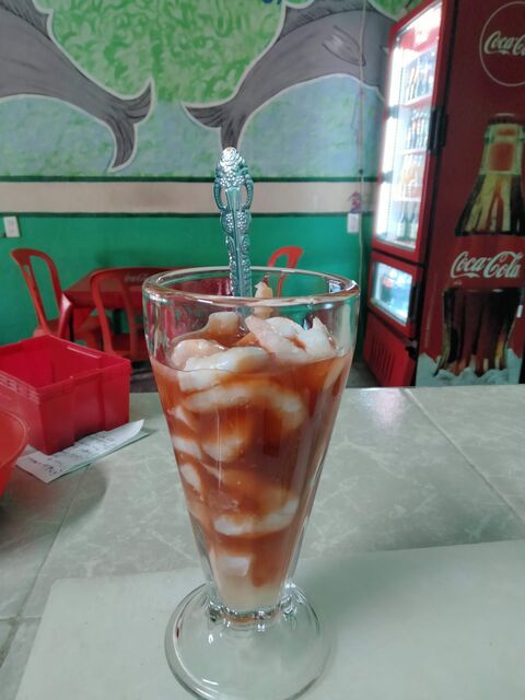 Pescados y Mariscos "Gustamar" image 7