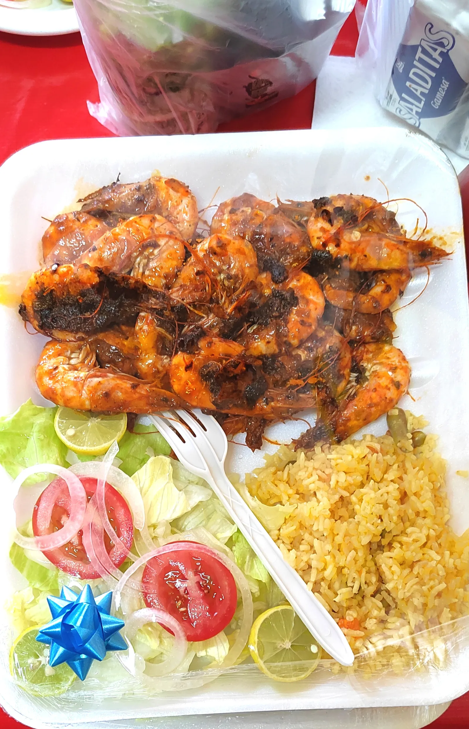 Pescados y Mariscos "Gustamar" image 10