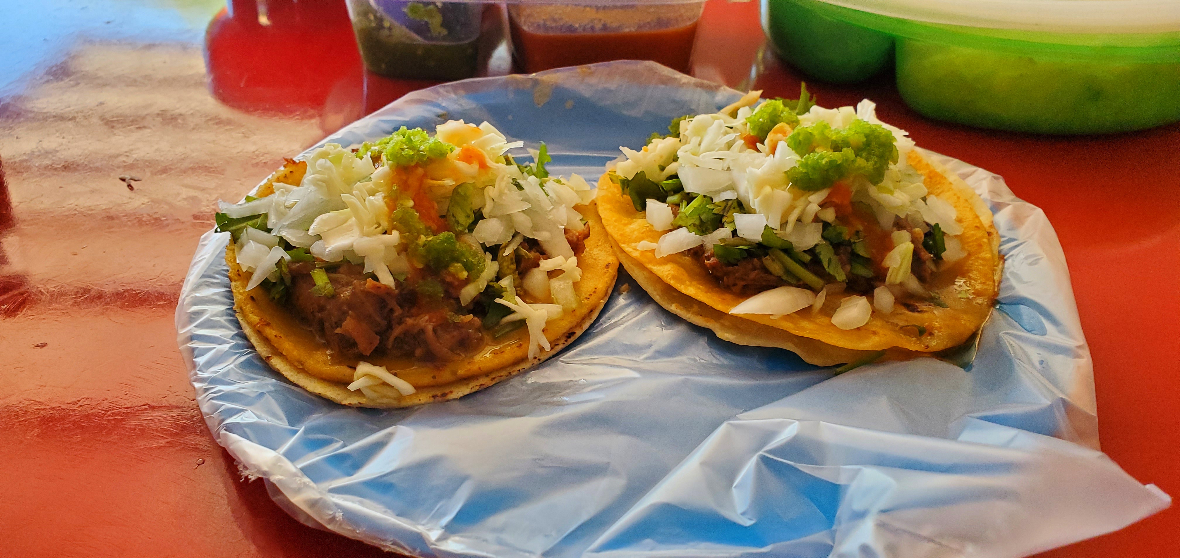 Tacos de Birria cabeza y quesabirrias y jugos image 1