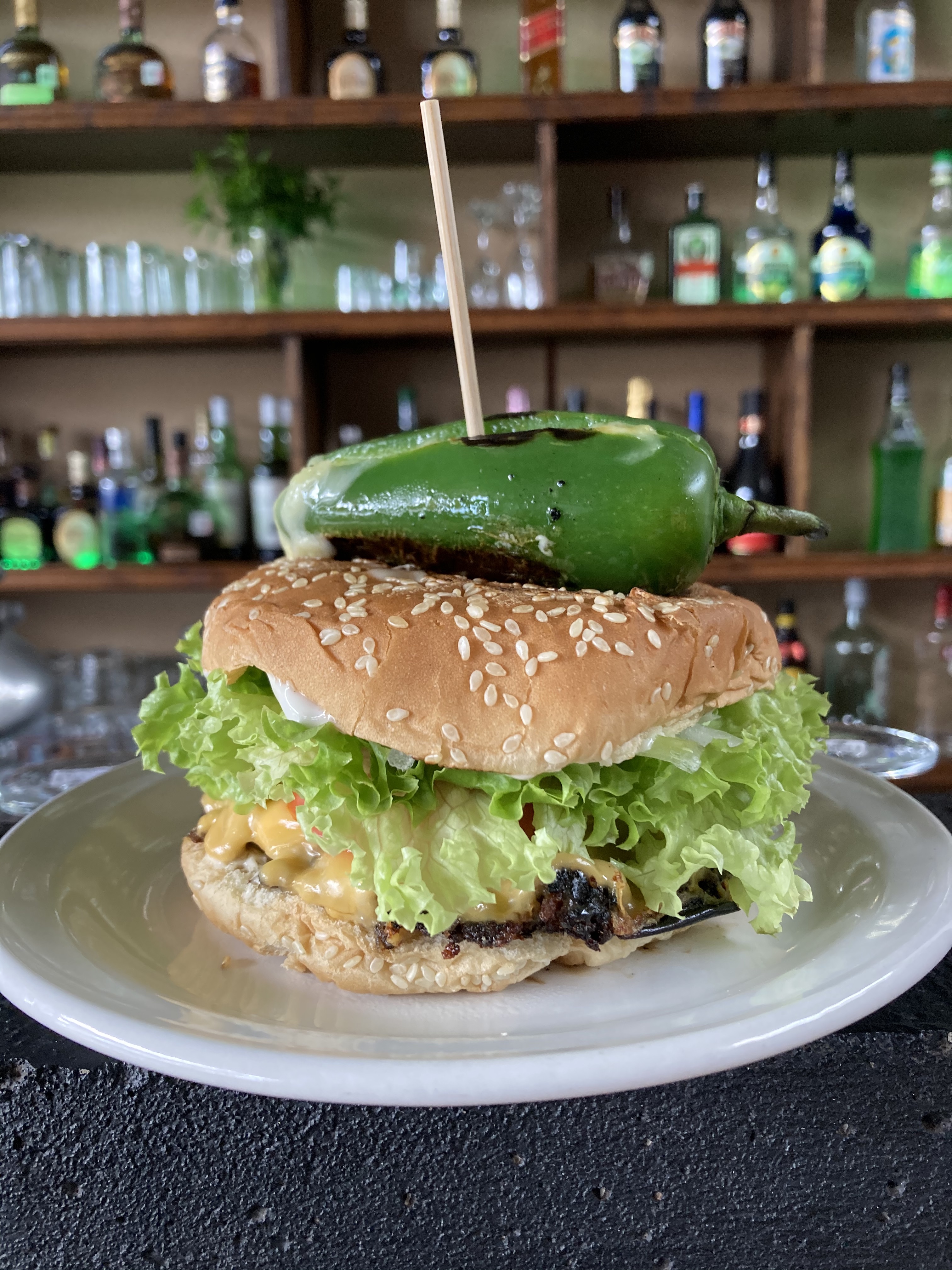 NEÓN (drinks & snack's) image 1