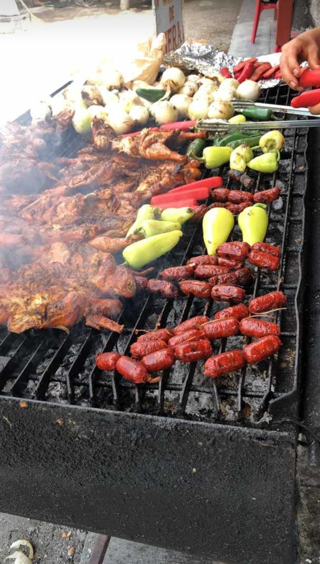 Los Pollos De Gera image 3