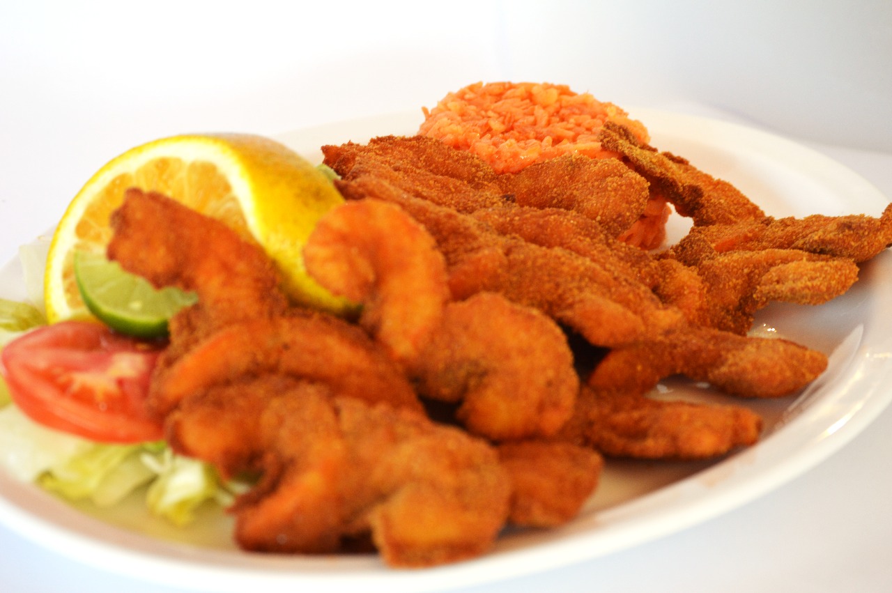 Mariscos El Güero Pescador image 7