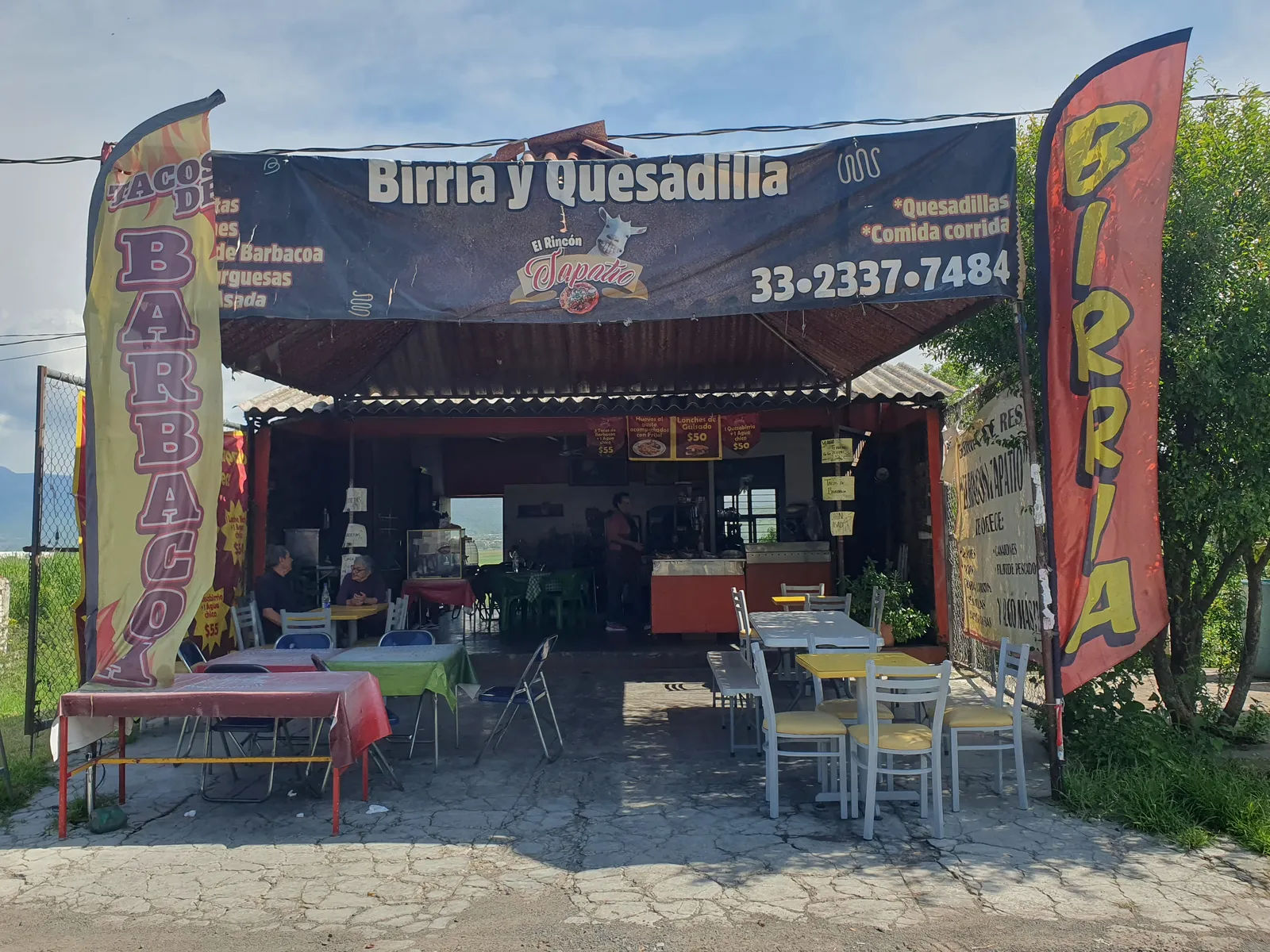 Birria De Res "El Rincón Tapatío" image 1