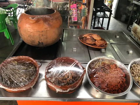 Birria De Res "El Rincón Tapatío" image 8
