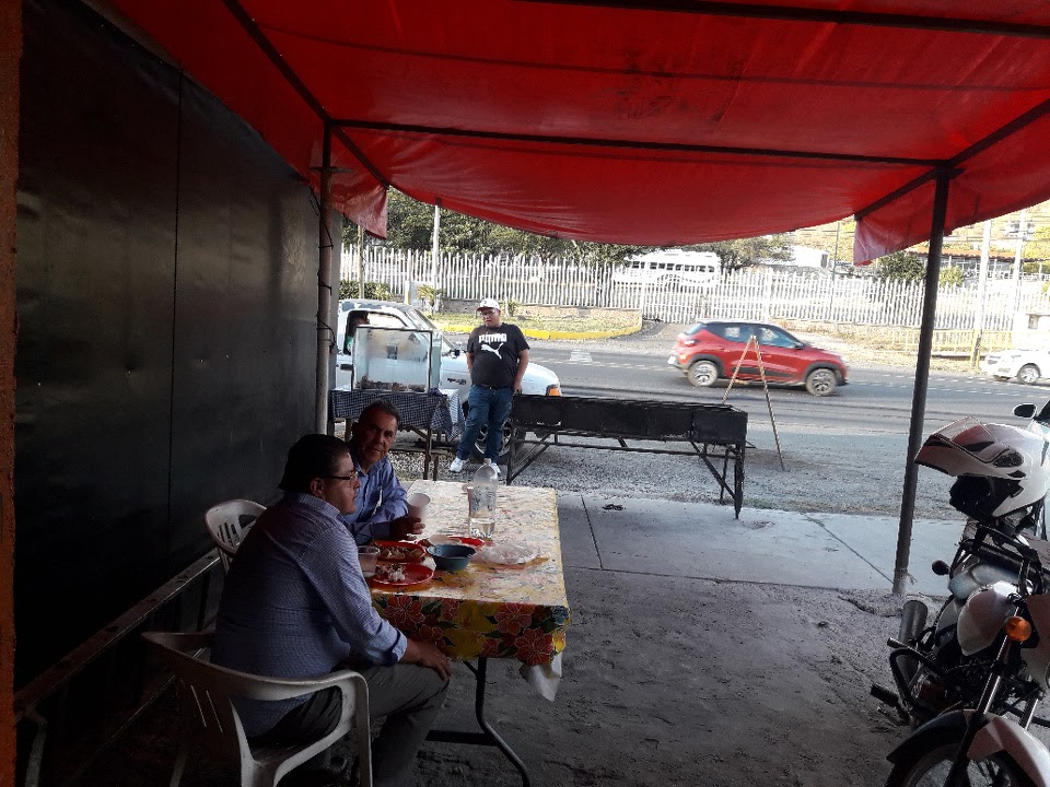 Pollos Asados "Mi Gusto Es" image 1