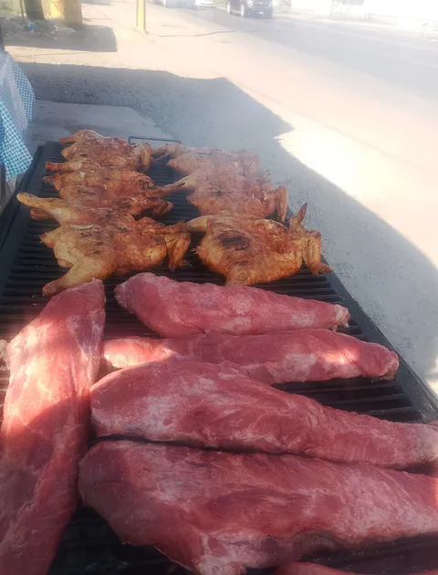Pollos Asados "Mi Gusto Es" image 2