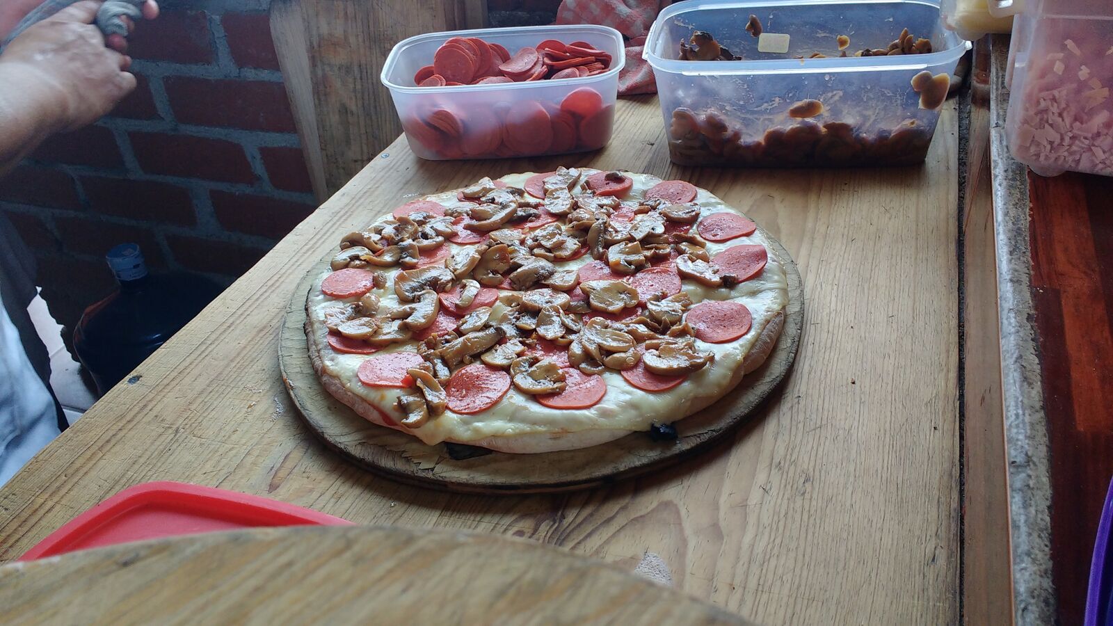 Pizzas a la leña "El Chino" image 5