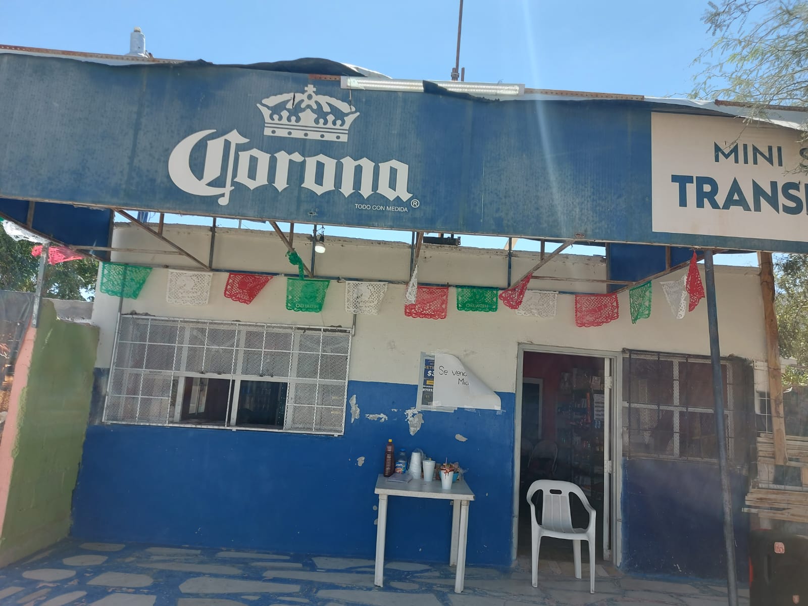 Minisúper & Expendio La Goleta image 4