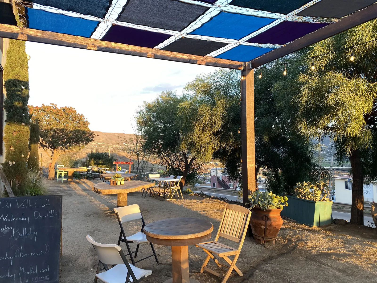Del Valle Cafe and Deli image 1