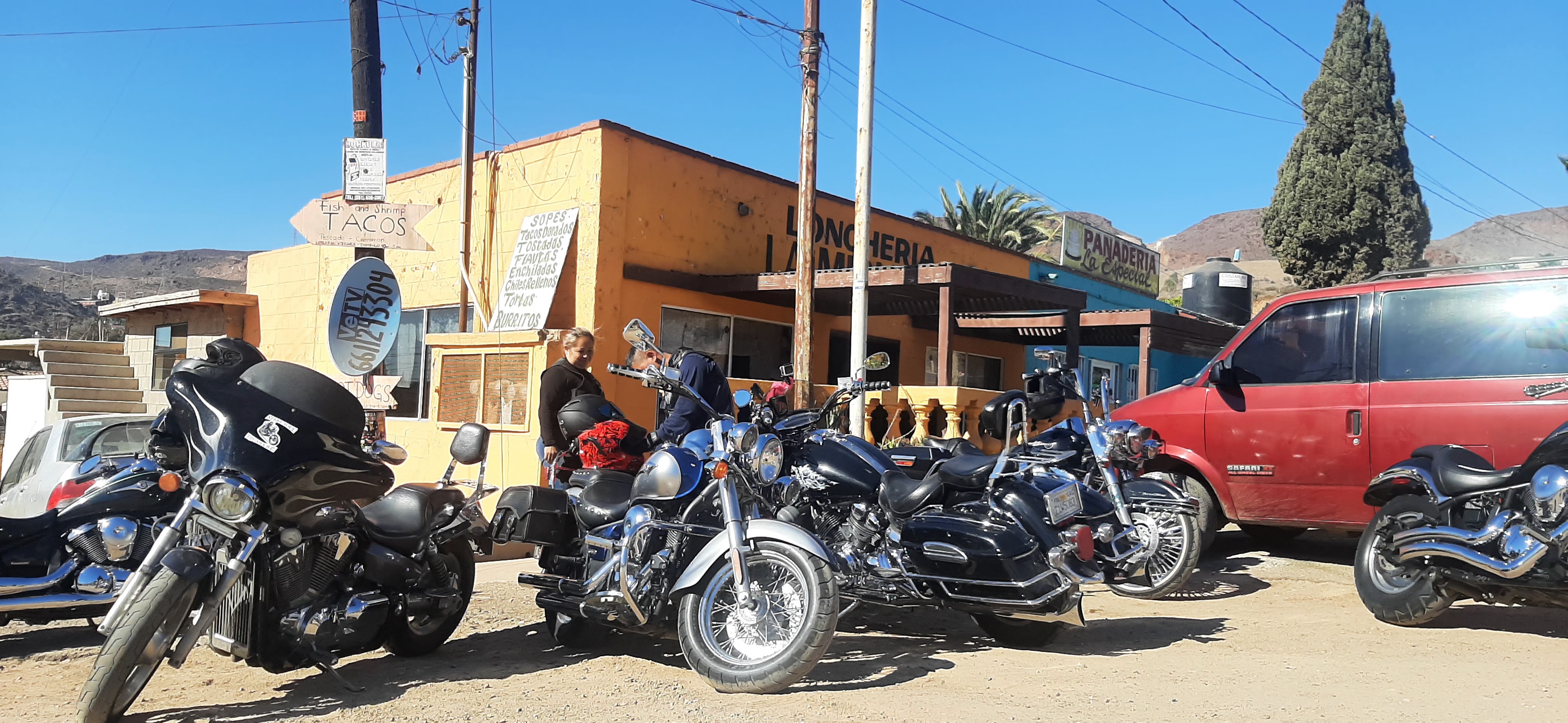 Loncheria La Mision image 4