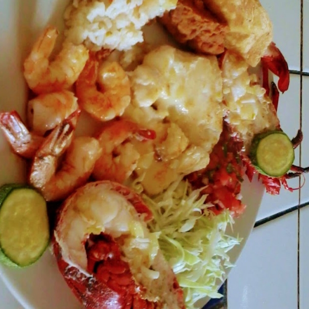 Mariscos Anarbol image 2