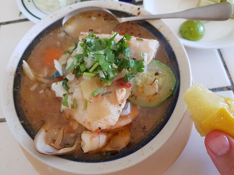 Mariscos Anarbol image 6