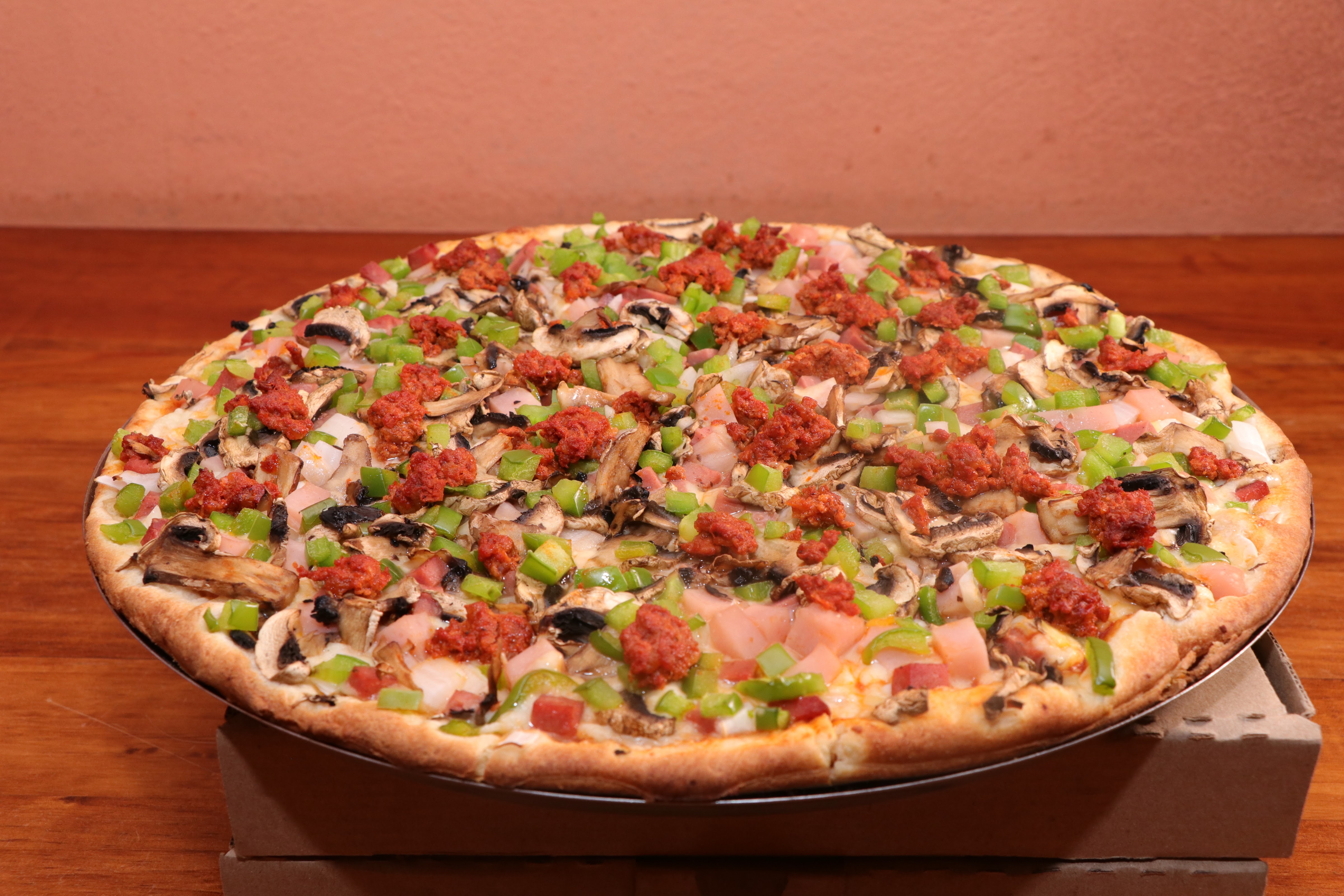 DAYLI'S PIZZA image 3