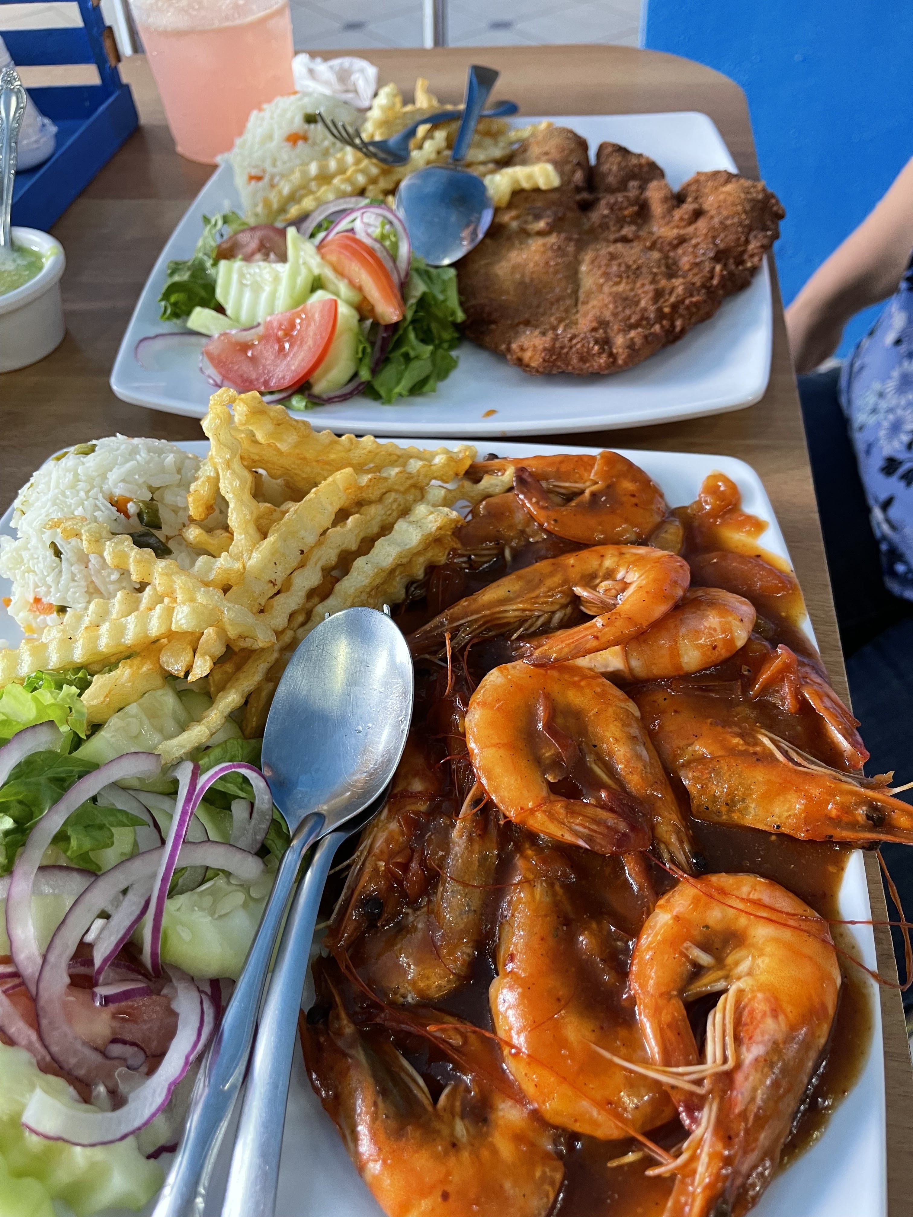 Mariscos Perla Negra image 2