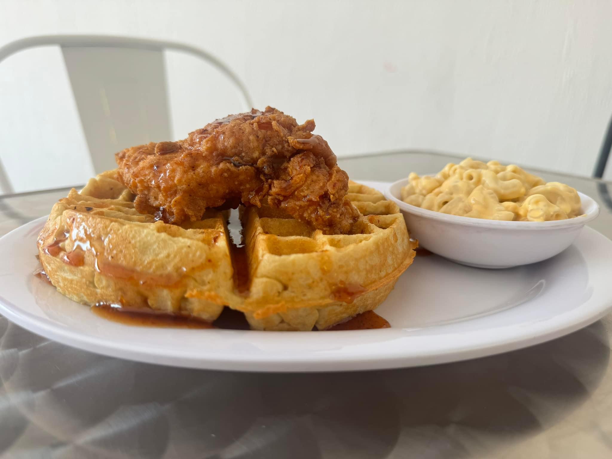 Lalo’s Diner image 3