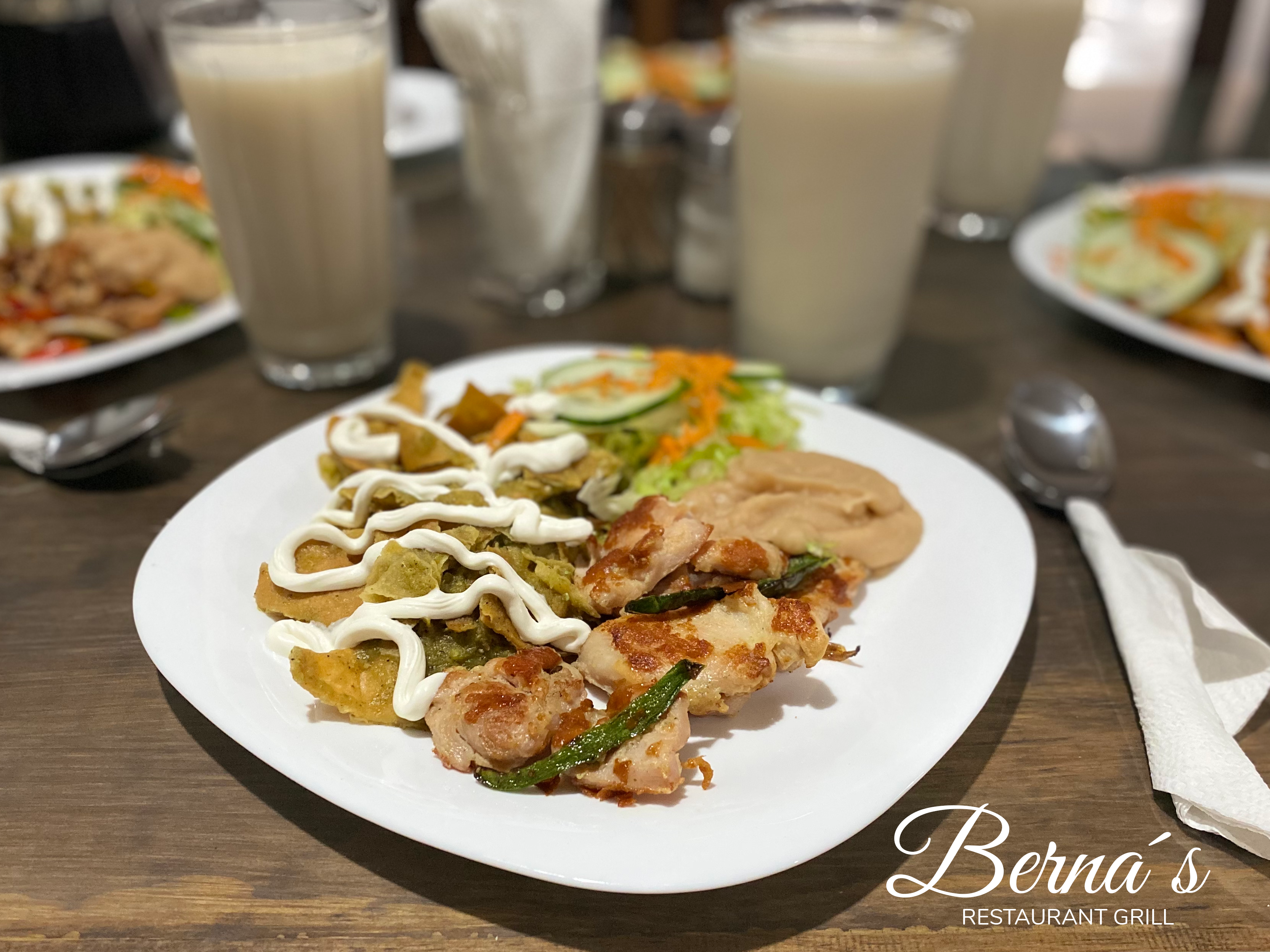 Berna´s Restaurant Grill image 4