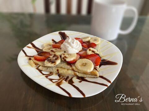 Berna´s Restaurant Grill image 6