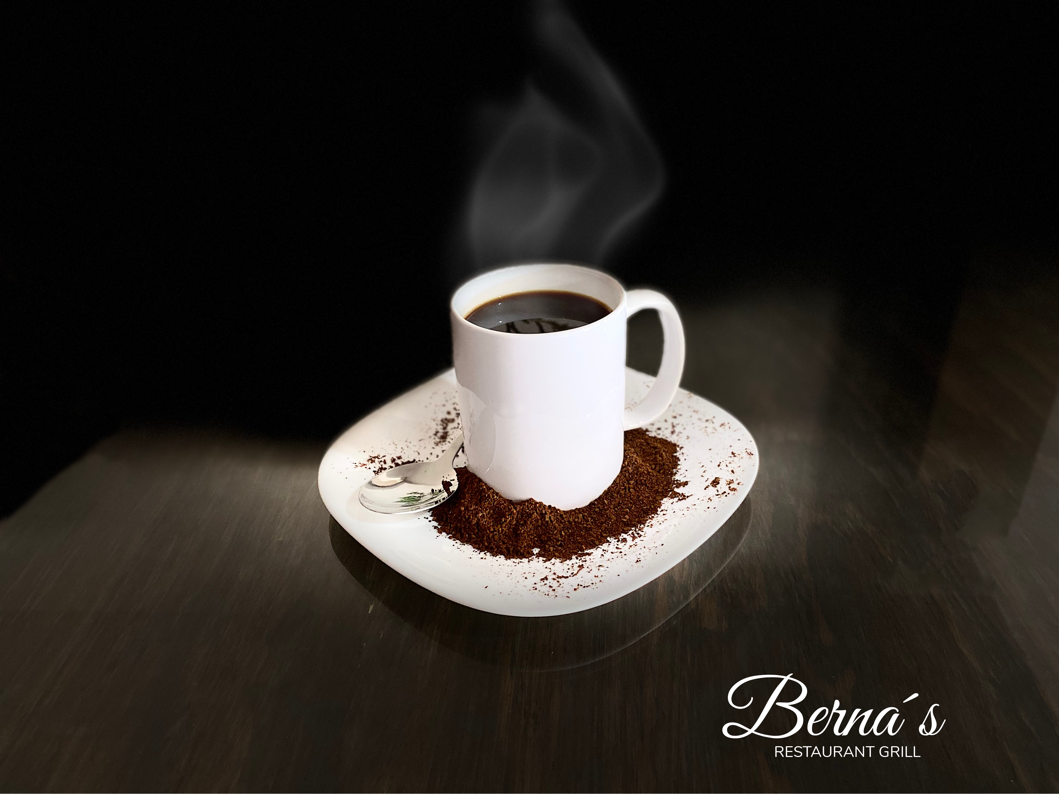 Berna´s Restaurant Grill image 9