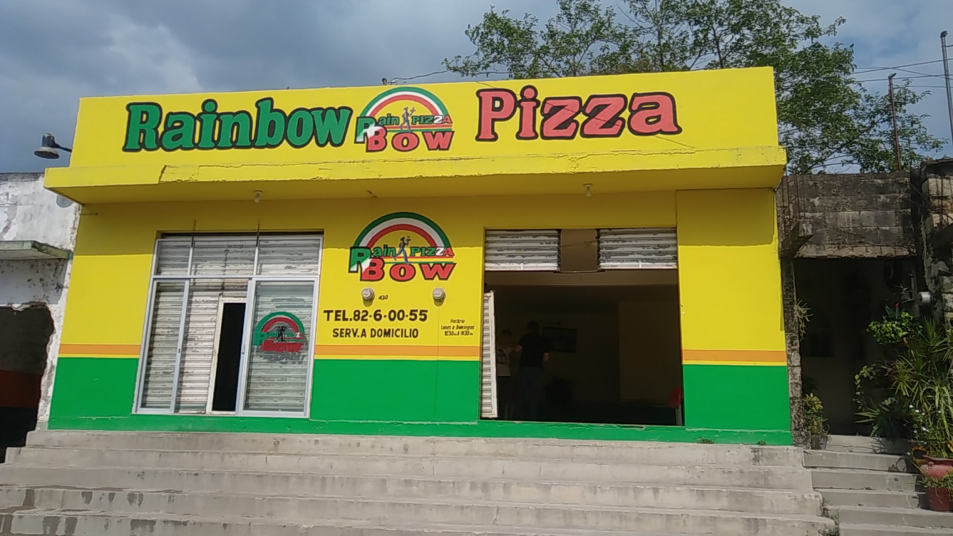 RainBow pizza image 1