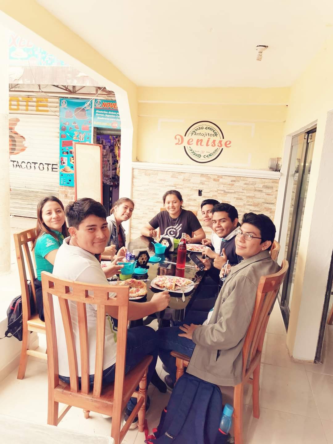 Antojitos Denisse image 7