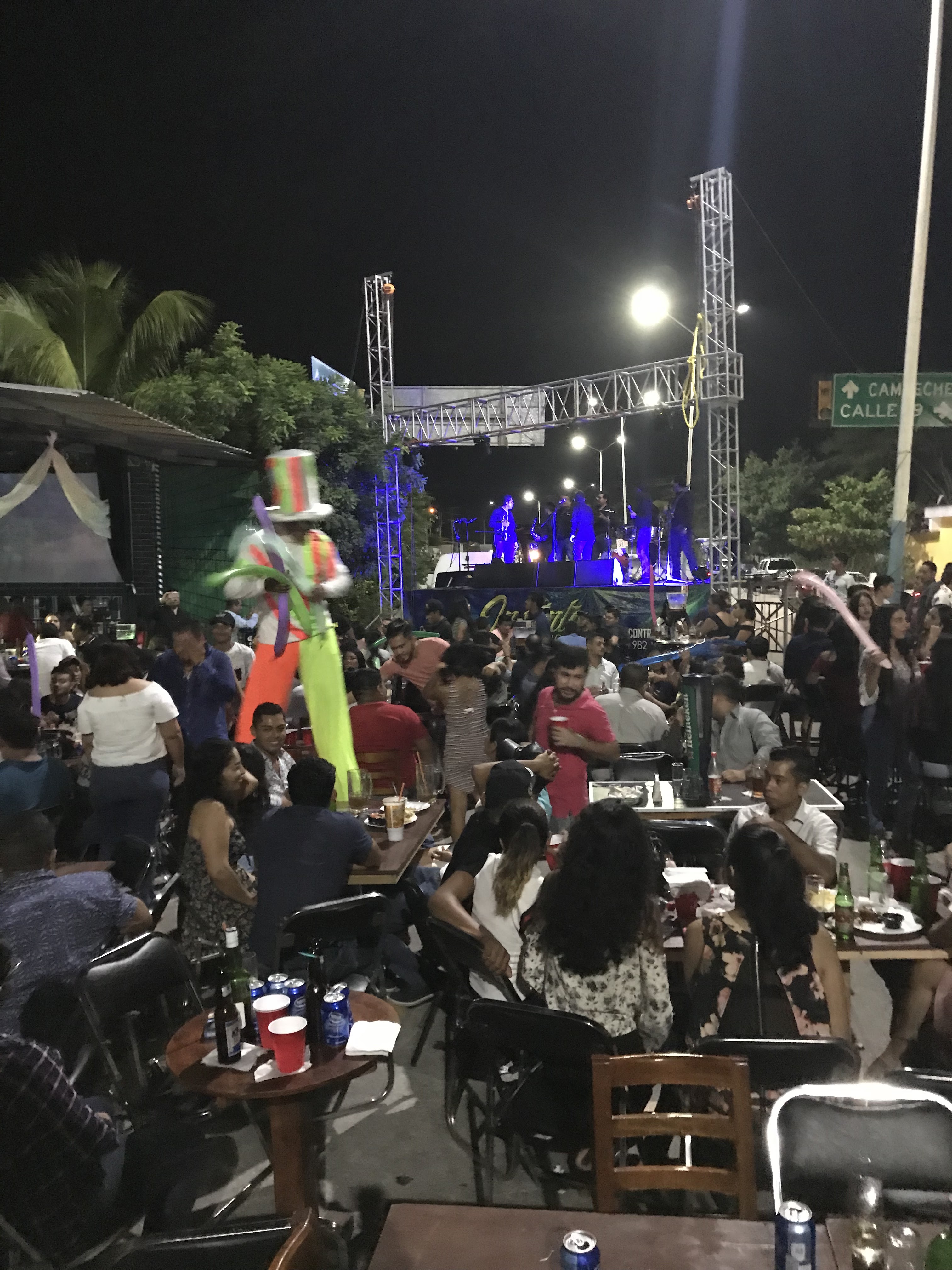 Velvet Sport Bar image 2