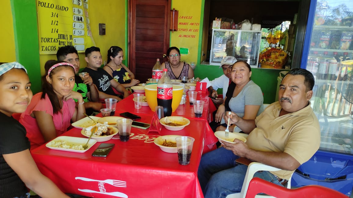 POLLOS CRUCH EL RINCÓN JAROCHO image 3