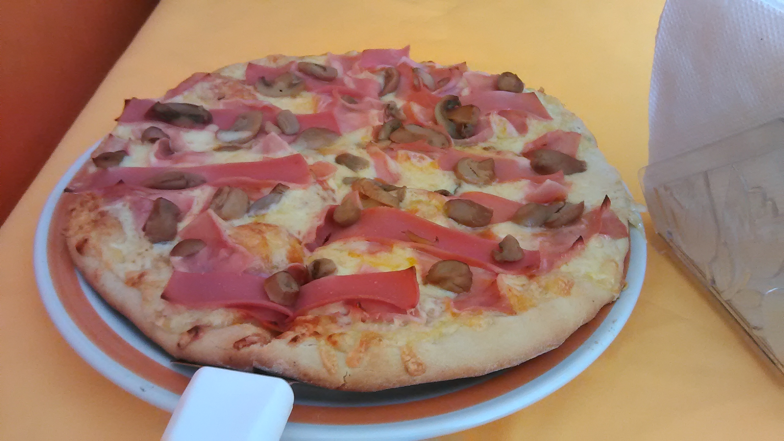 JUANITAS PIZZA image 1