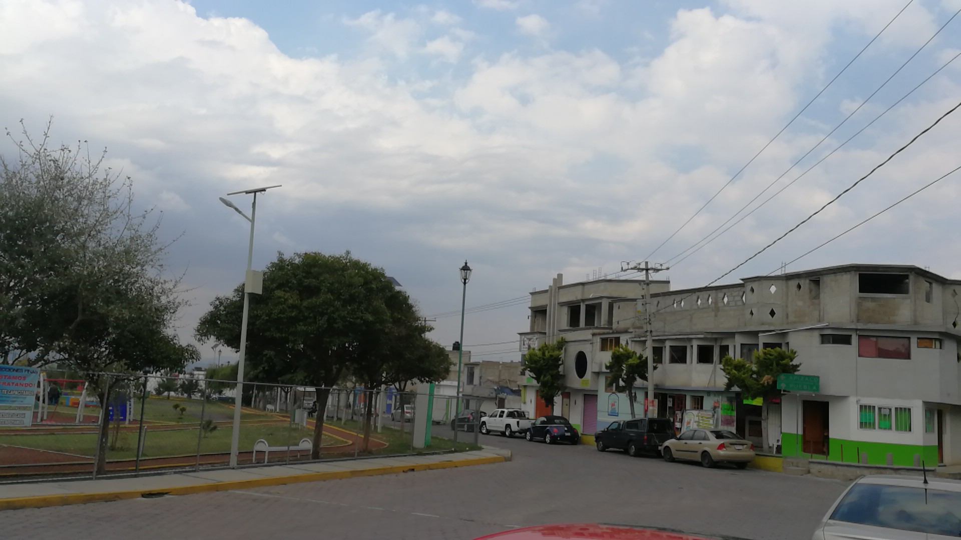 Marisqueria y Pescaderia "La Ola" image 9