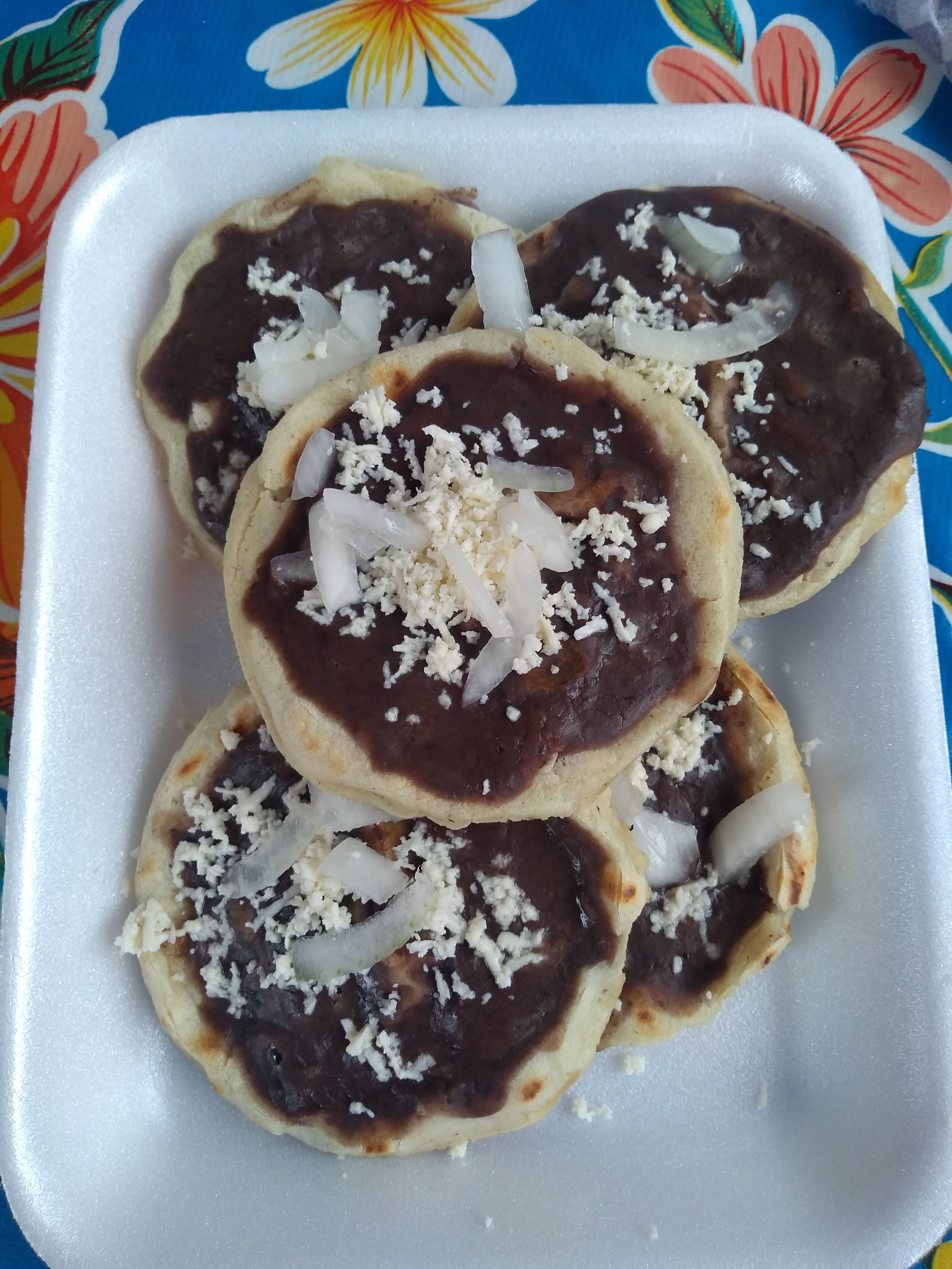 Antojitos Mimi image 1