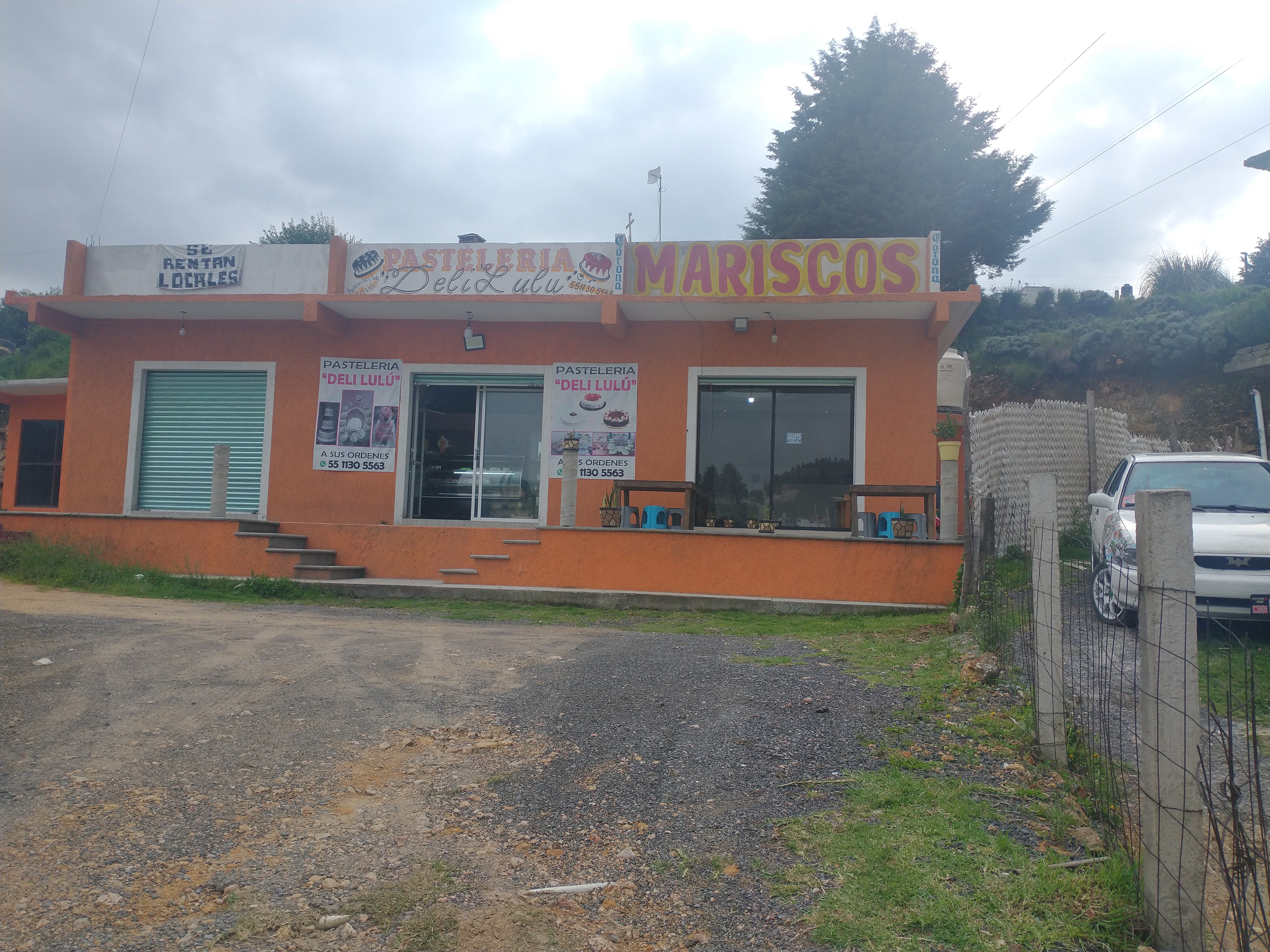 Pescados y Mariscos "Oli" image 3